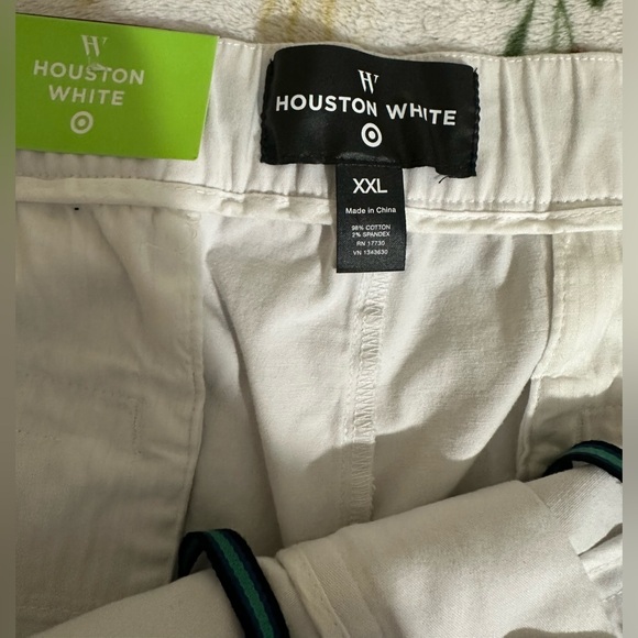 Houston White X Target Mens Chino Shorts Size XXL White Brown Leafs Print NWT. - Picture 5 of 9